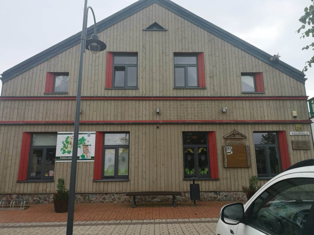 Švėkšnos fil. – dekoracijų ruošimas moliūgų-žibintų šventei